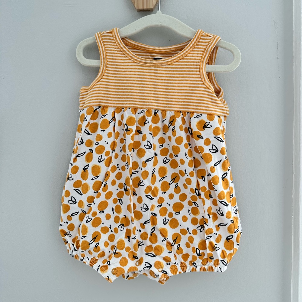 Tea Collection 9-12 Month Romper / Bubble / Bloomer
